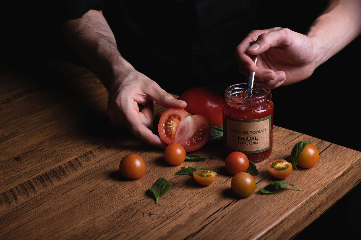 Tomato and Basil Marmalade 225g